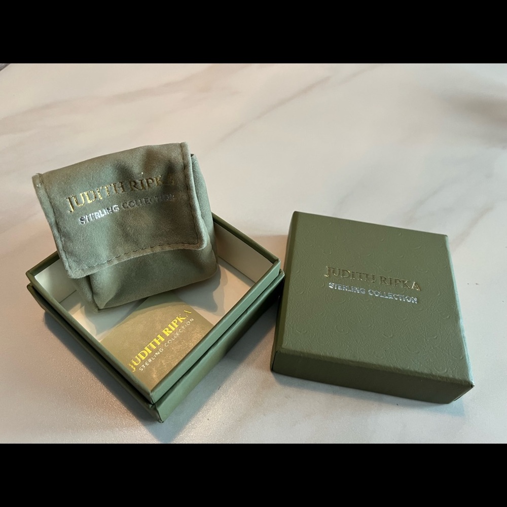 Judith Ripka Triple Heart Split Cable Ring. Comes… - image 5